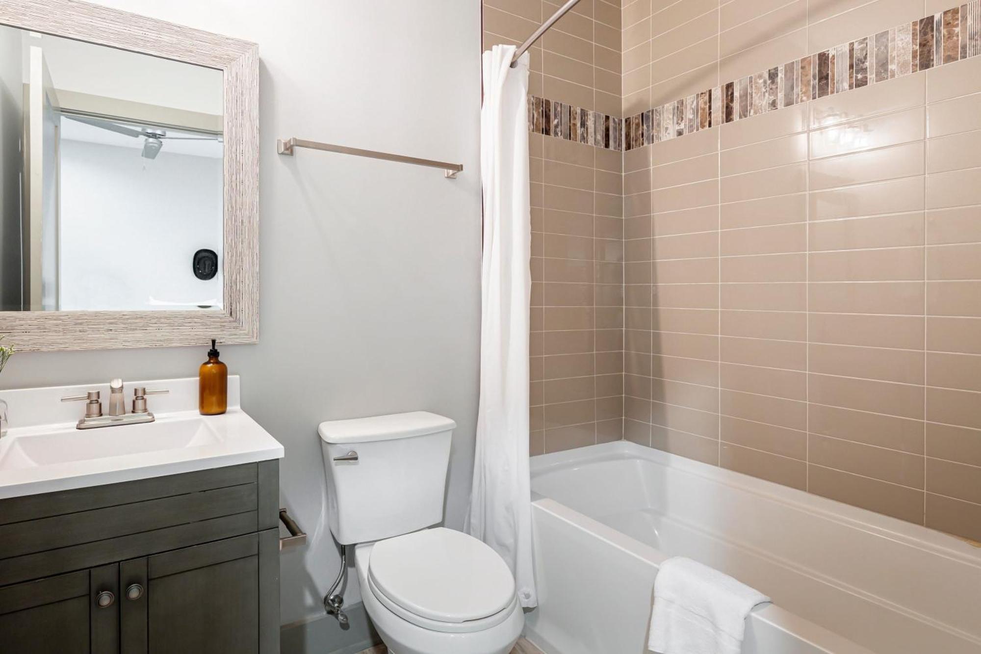 Waverly By Avantstay Nashville-Inspired Townhome W Luxury Kitchen Pool Table Zewnętrze zdjęcie